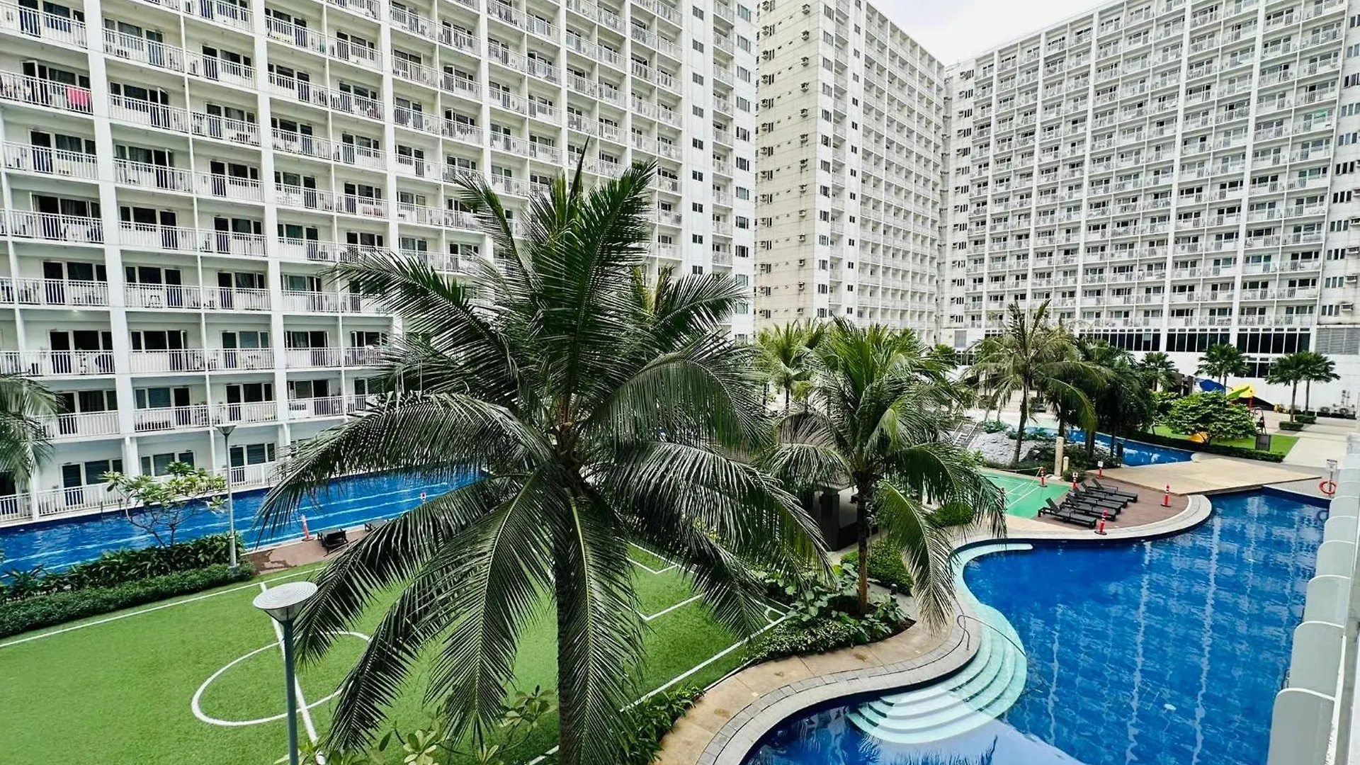 Staycation In The City Manila 0*,  Philippines